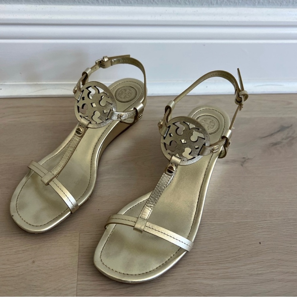 COPY - Tory Burch Miller wedge gold size 7.5